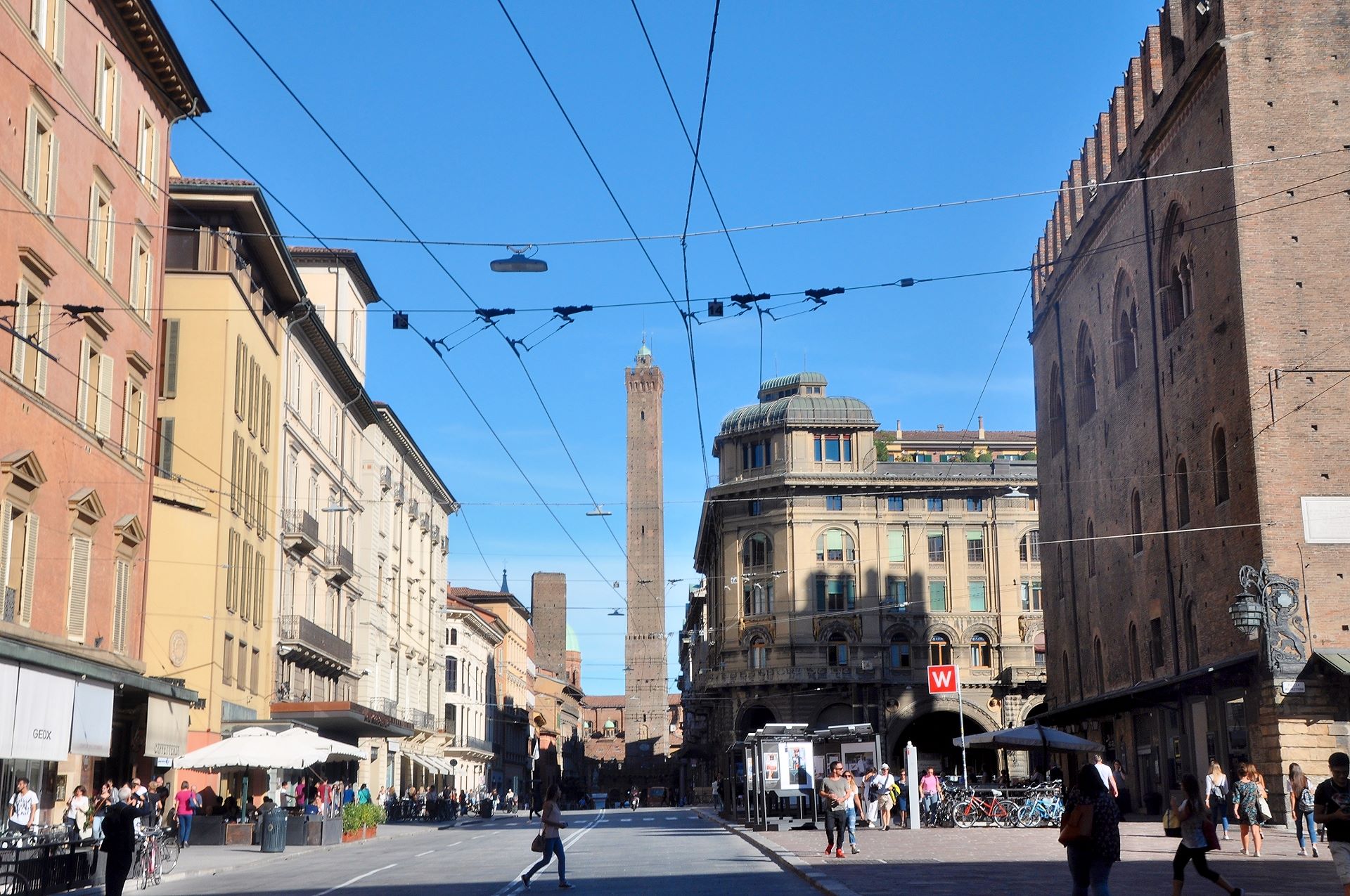 Bologna (Photo license: CC BY 2.0)